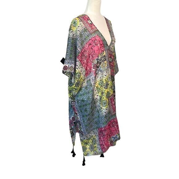 NWT Subtle Luxury Pool To Party Print Sheer Handkerchief Hem Coverup Kaftan O/S - Picture 3 of 9